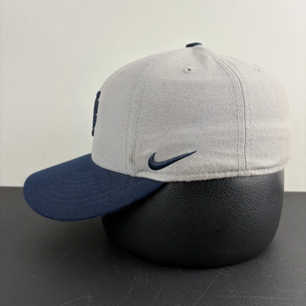Nike ~please review